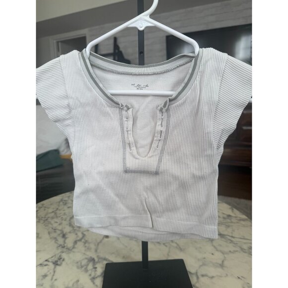 Urban Outfitters Out From Under Go For Gold Seamless Top in White Womens Size XS - Picture 2 of 8